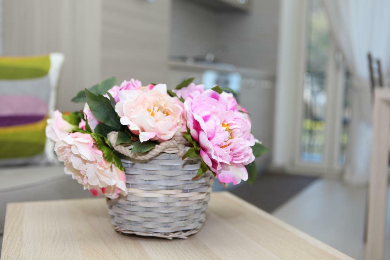 Rosy House - Hospitality Apartment Пимонте Екстериор снимка