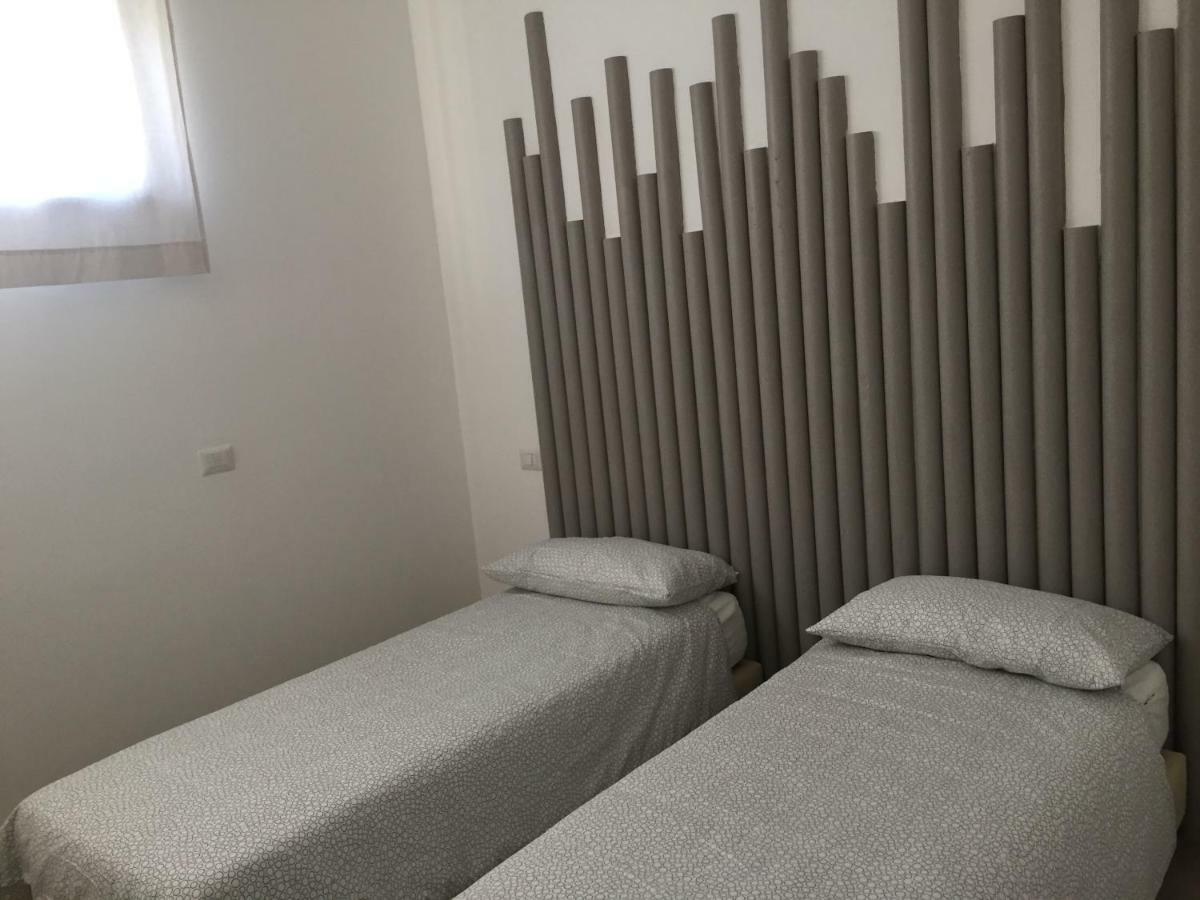 Rosy House - Hospitality Apartment Пимонте Екстериор снимка